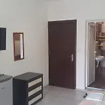 на гости при силвия Obzor