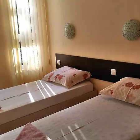 Guest house на гости при силвия 3*