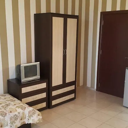 на гости при силвия 3* Obzor