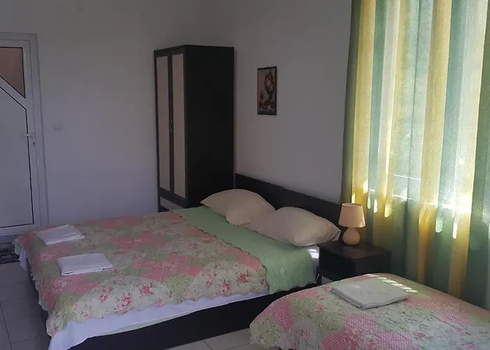 Guest house на гости при силвия 3*