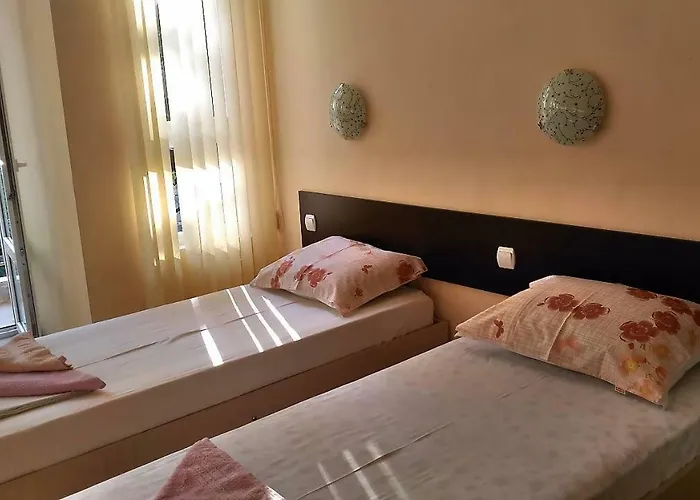 Guest house на гости при силвия 3*